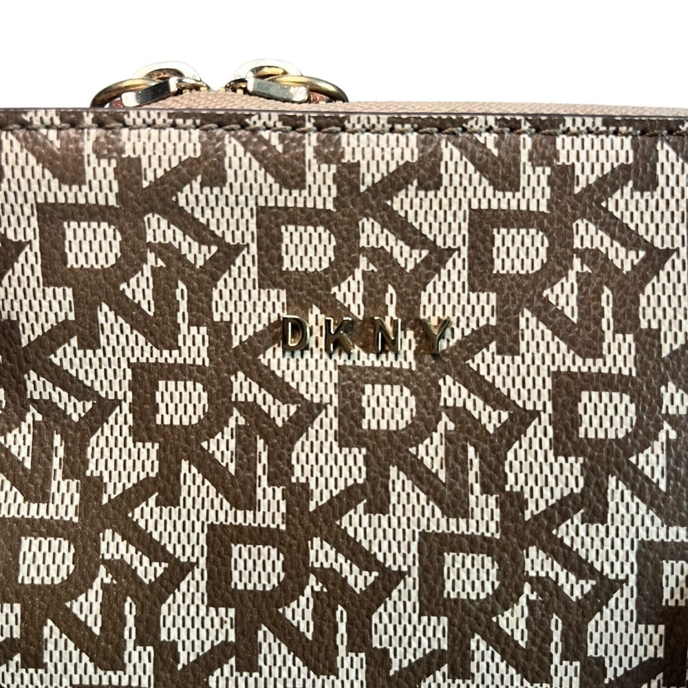 DKNY Women Bryant MD ROUND Brown/ Beige Satchel Bag Purse MSRP:$198 - Picture 8 of 12